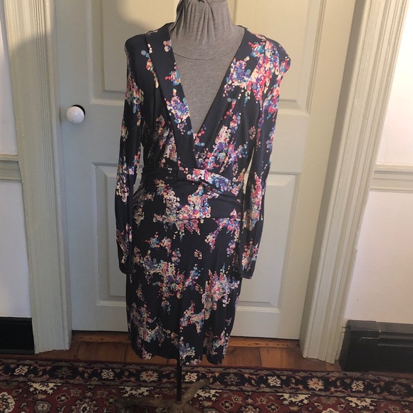 Boden Dresses & Skirts - Boden cotton Floral Midi Dress